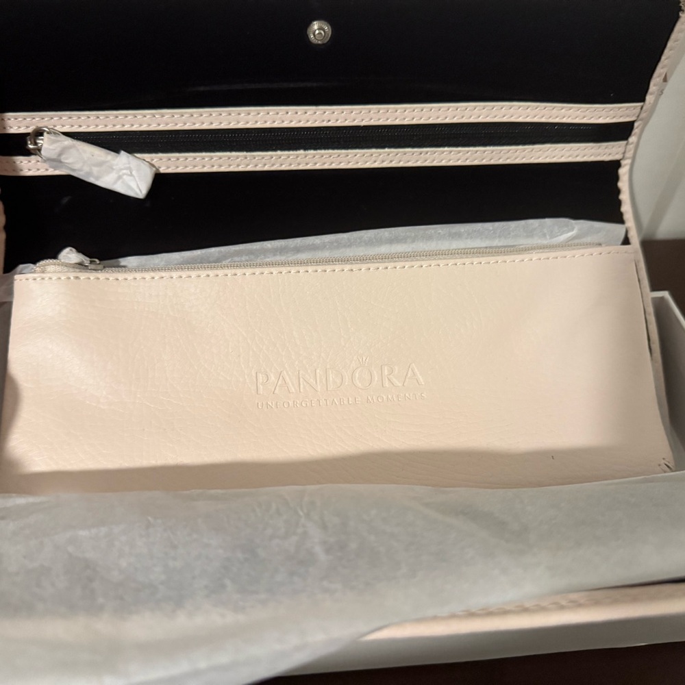 Pandora Light Pink/Cream